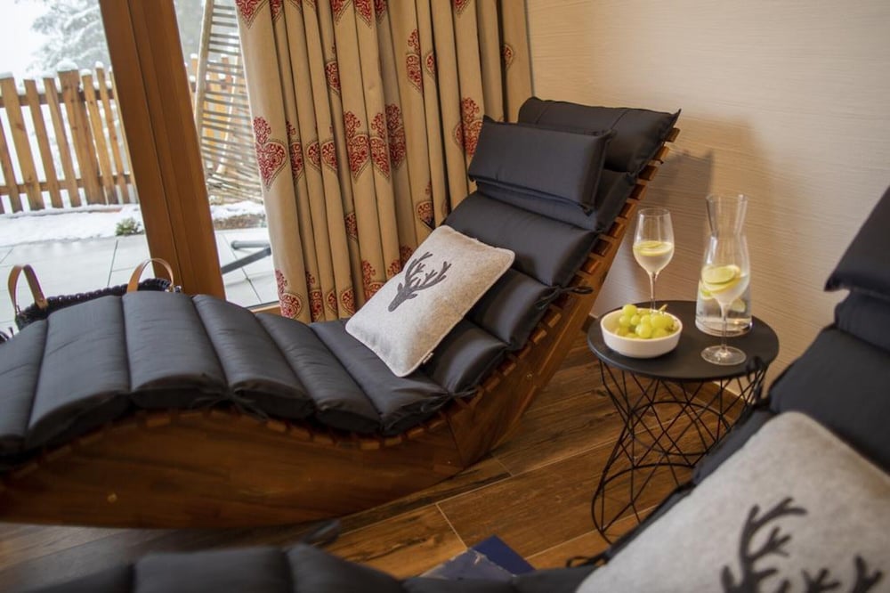 Chalet in Neukirchen Near Wildkogel Ski Slope