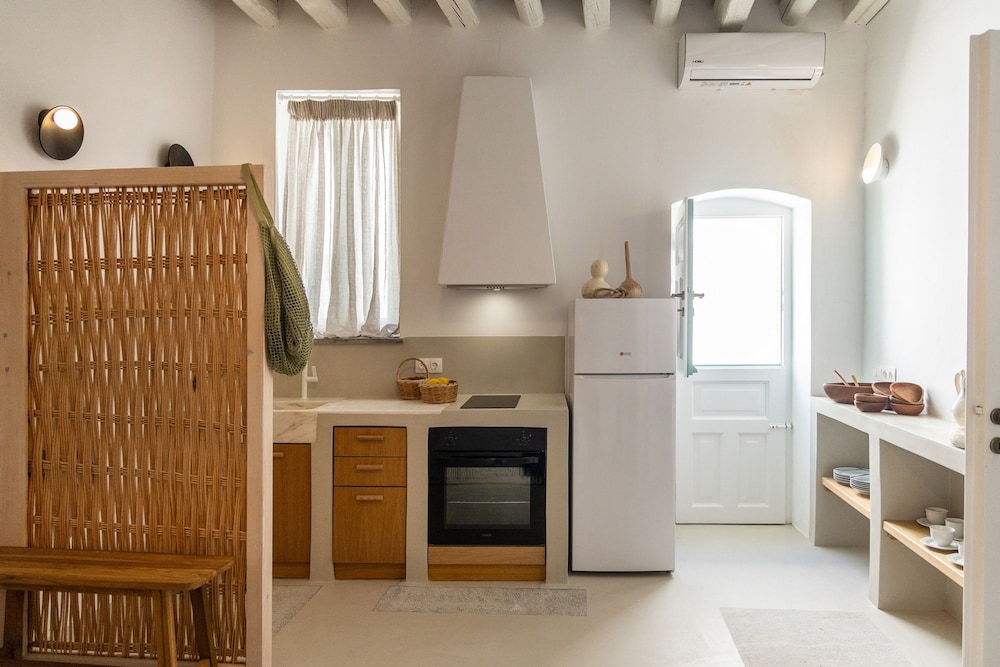 Aelios Cycladic House