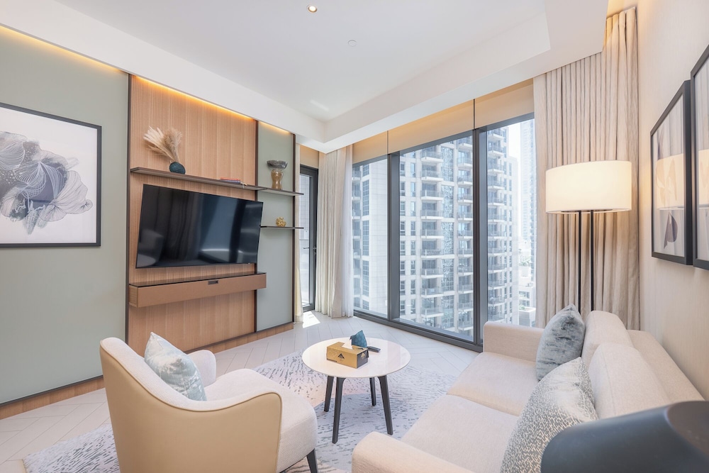 Address Residences Dubai Opera - Burj Khalifa City Views 2 & 3-Bedroom Apartment 1 minute walk to Burj Khalifa, Dubai Mall, Dubai Fountain by Heaven Crest