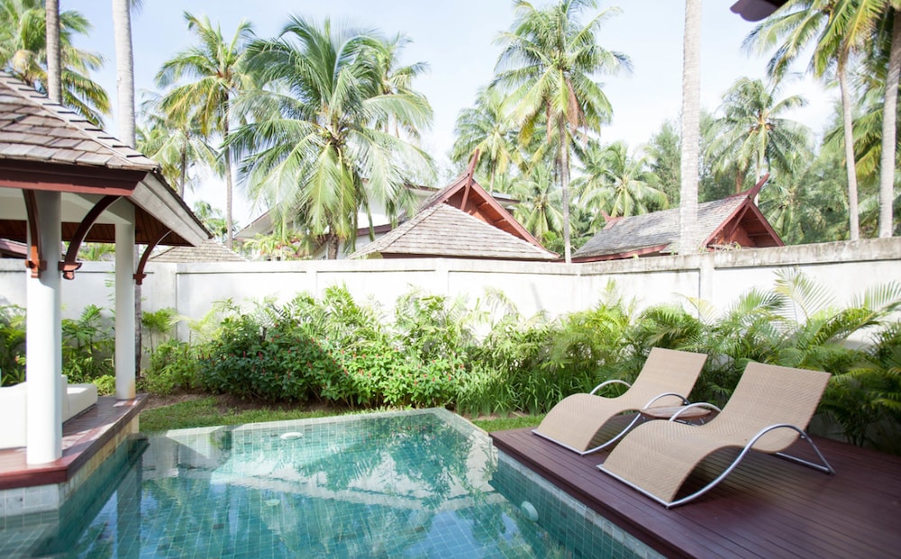 Graceland Khaolak Beach Resort