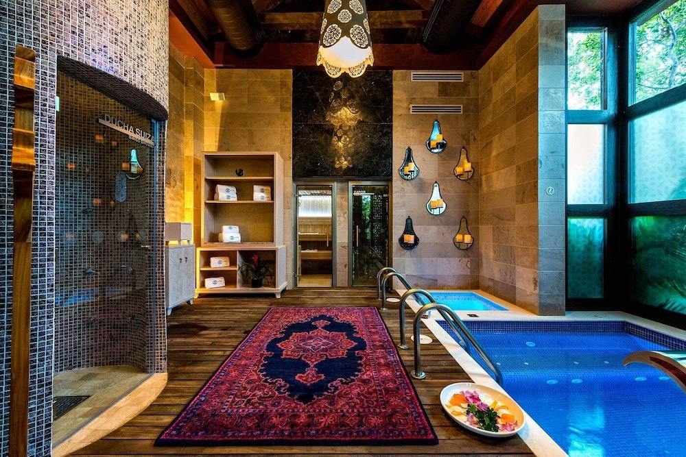 2BDMaster Grand Luxxe Villa Riviera Maya