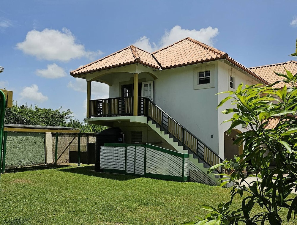 Jackson Breezy Vacation and Venue Rental Barbados