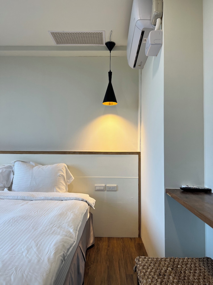 ZZZ HOTEL
