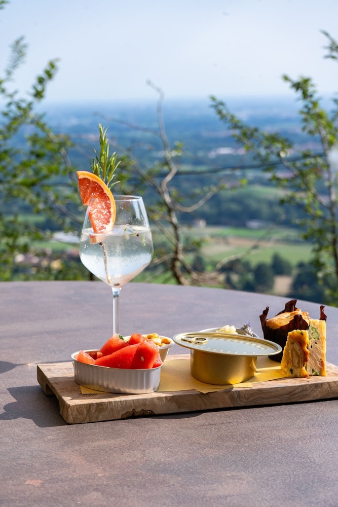 Locanda Moderna Carlambroeus