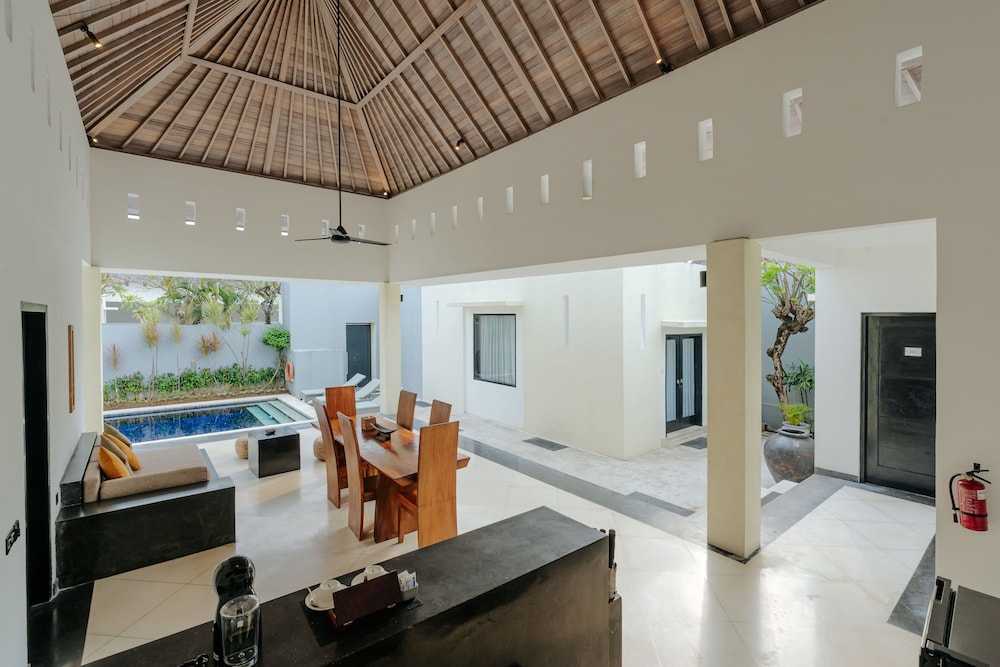 The Seminyak Suites Private Villas
