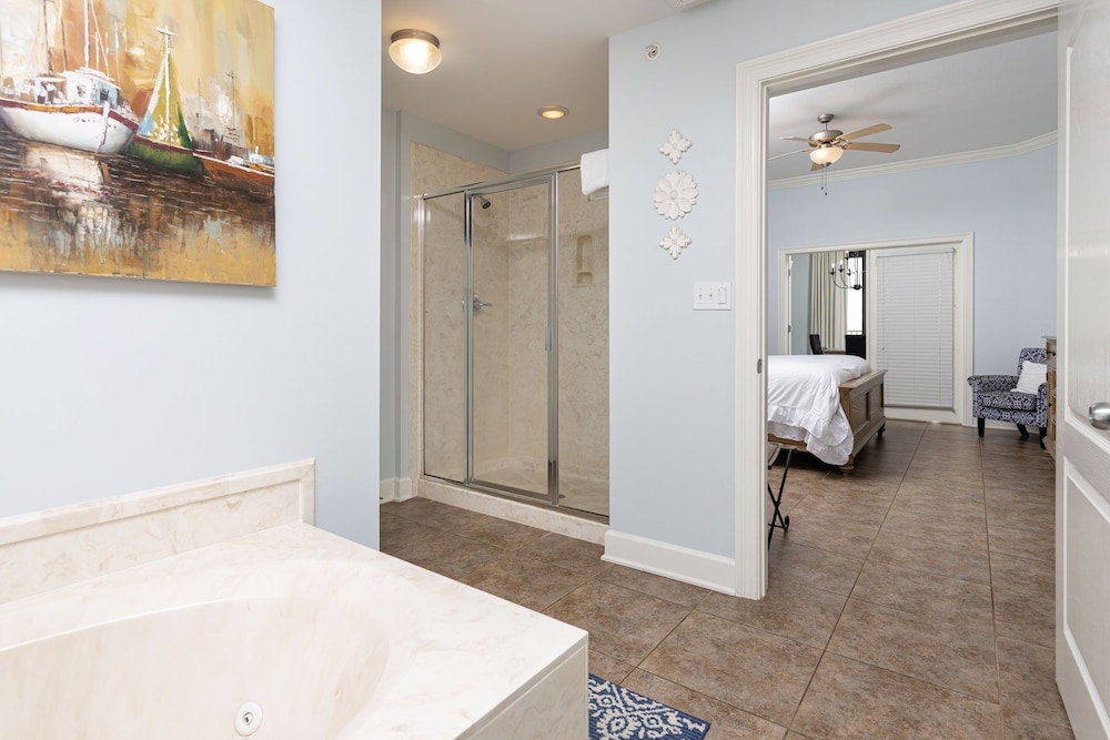 The Oasis 405 Formerly Phoenix West Ii 405 3 Bedroom Condo