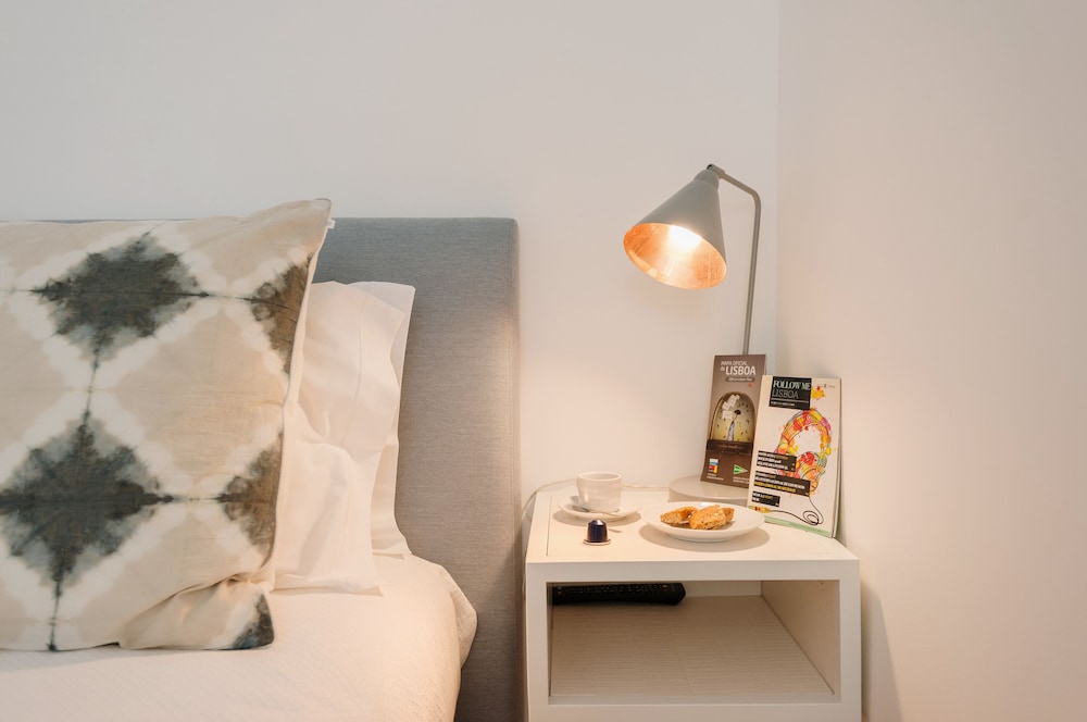 JOIVY Chic studio w/city view in Santa Catarina, 10mins from São Bento Palace