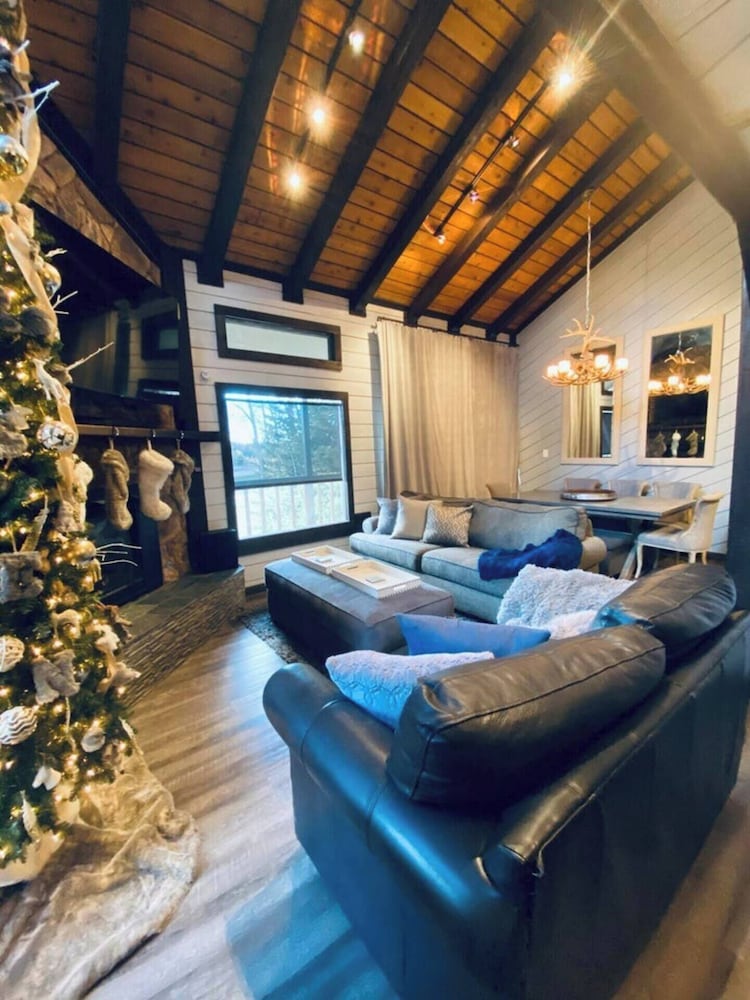Snowshoe Condo