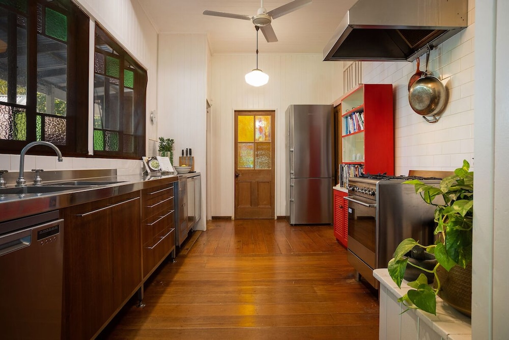 The Verandah House