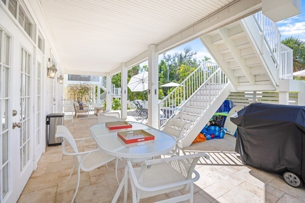 Summer Breeze 7 Bedroom Home