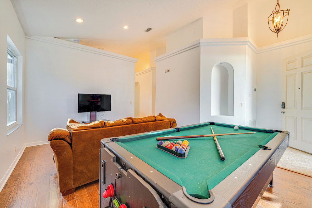 16 Mi to Animal Kingdom: Family Home w/ Pool