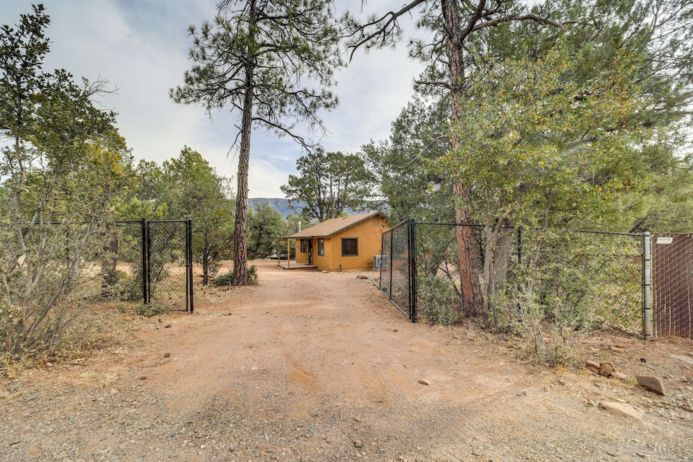 Outdoor Entertainment Spaces: Remote Pine Home!