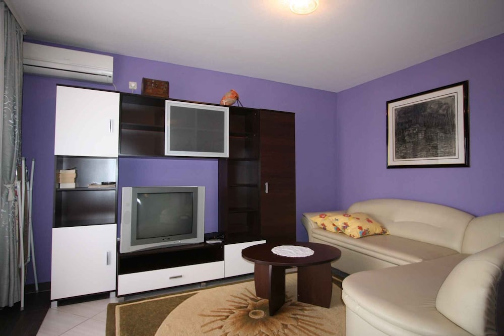 Apartments in Malinska/insel Krk 12469