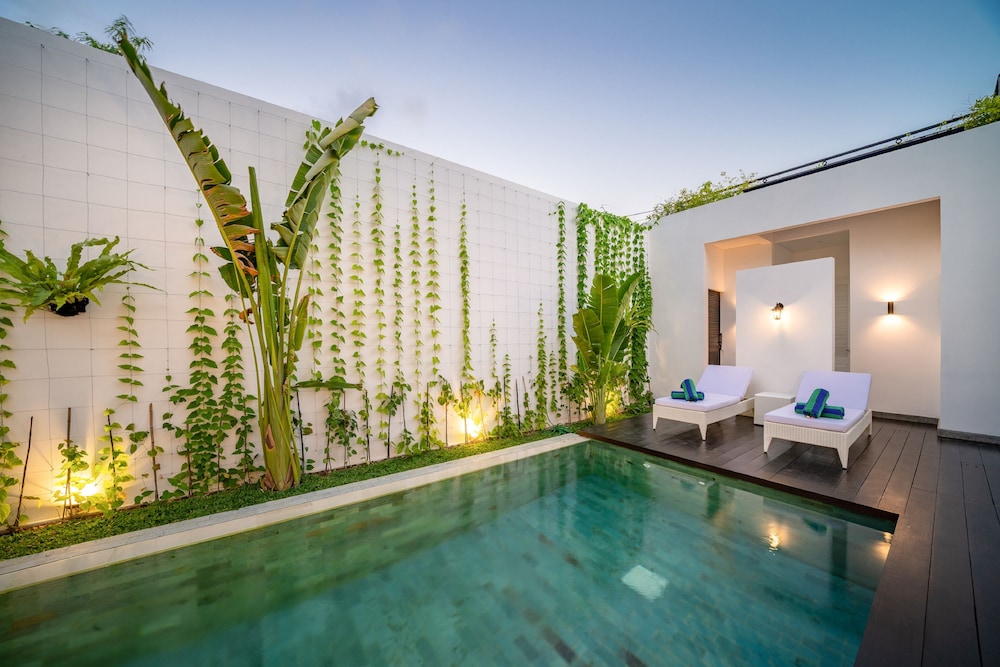 AV Villa Kayla - Image 3