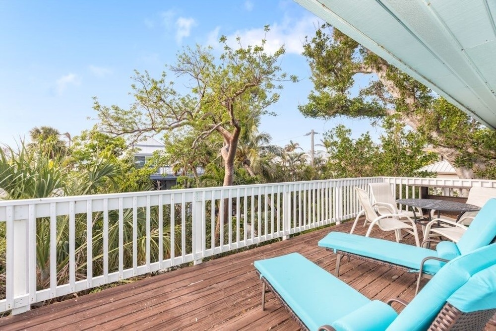 Sunset Captiva 19 2 Bedroom Condo