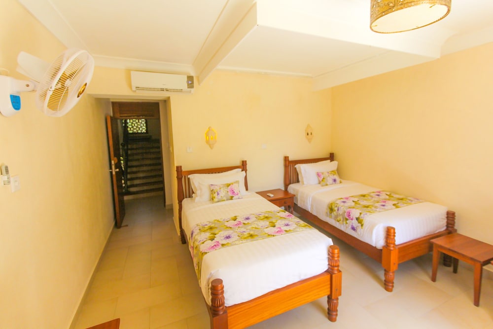 Luxury Private Villas in Diani Beach, Mombasa Kenya view 4