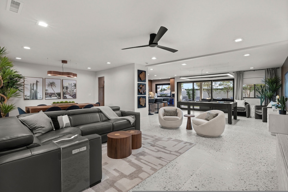 Bella Palma Elegance Style w Putt Pool Spa view 3
