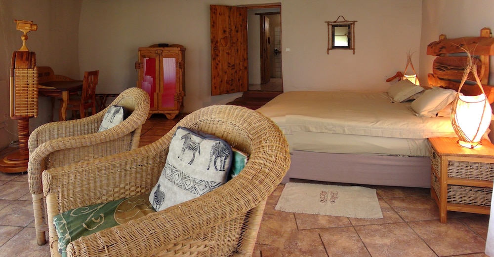 Antbear Drakensberg Lodge