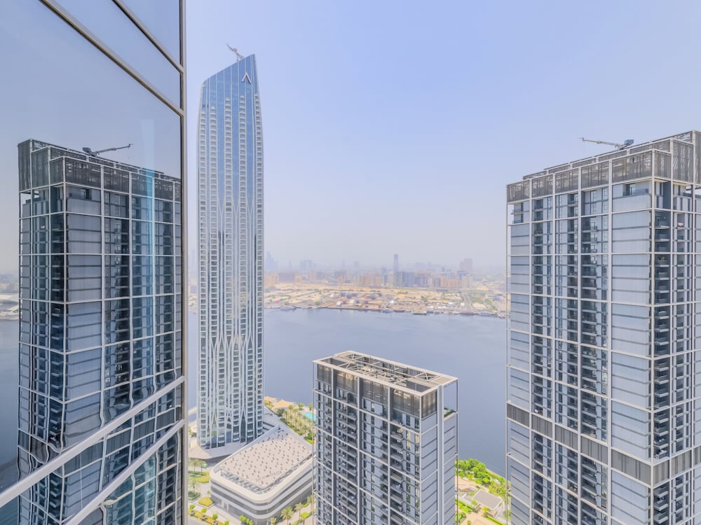 Creek Rise Residences - Creek Harbour