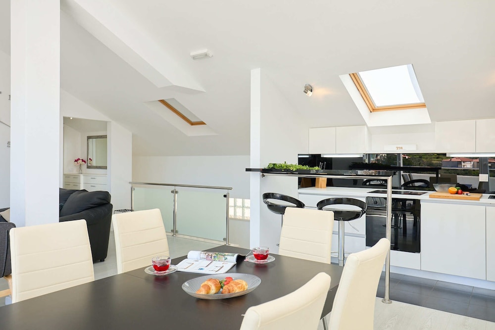 Blue Bay Apartment