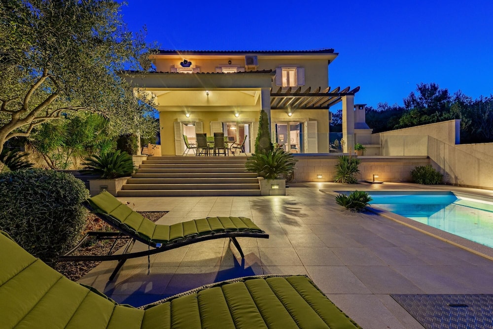 Villa Tatijana Zadarvillas view 4