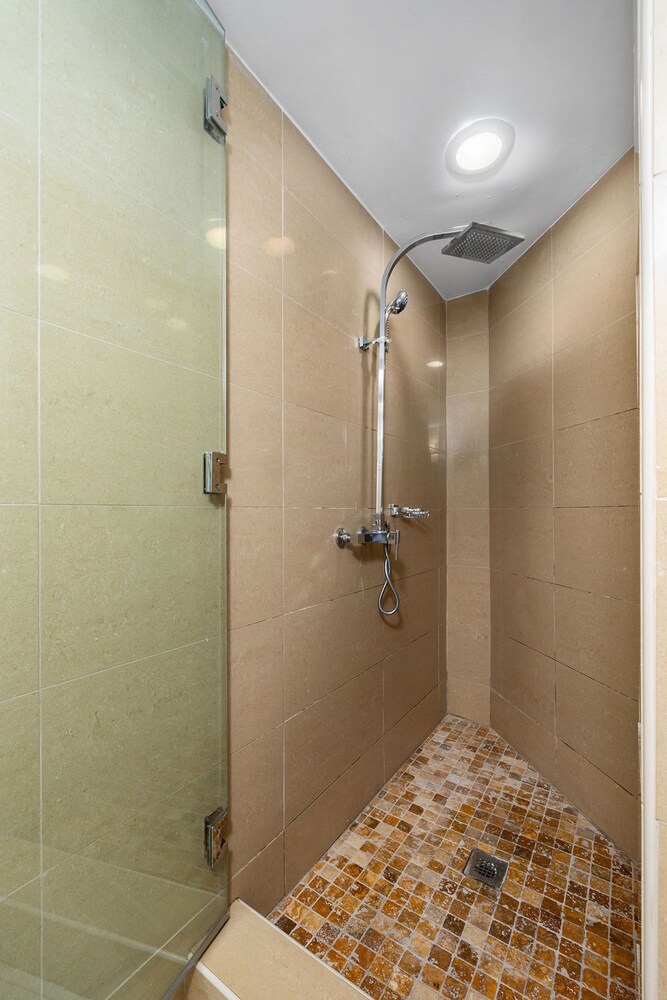 Private Jacuzzi Resort Amenities Close 2 Beach