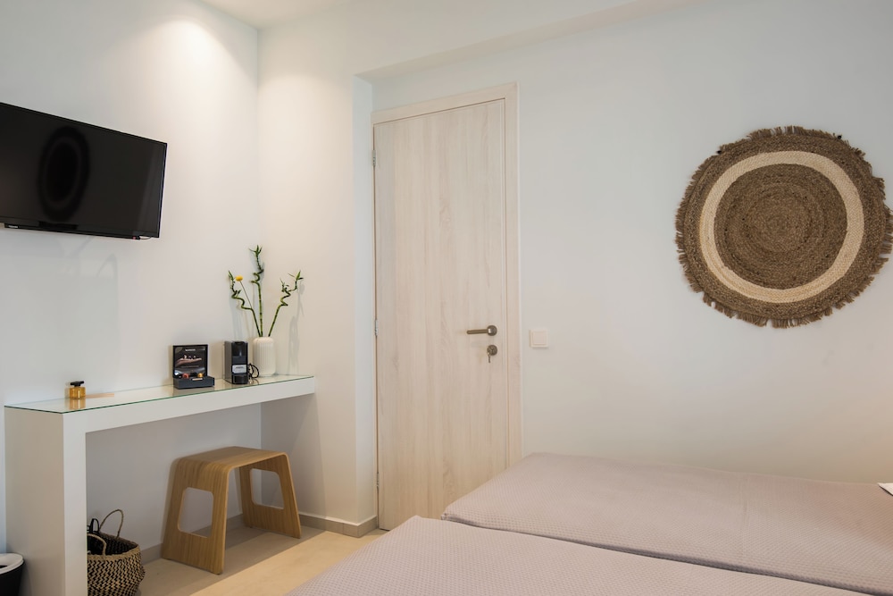 Rivière Residence Paros