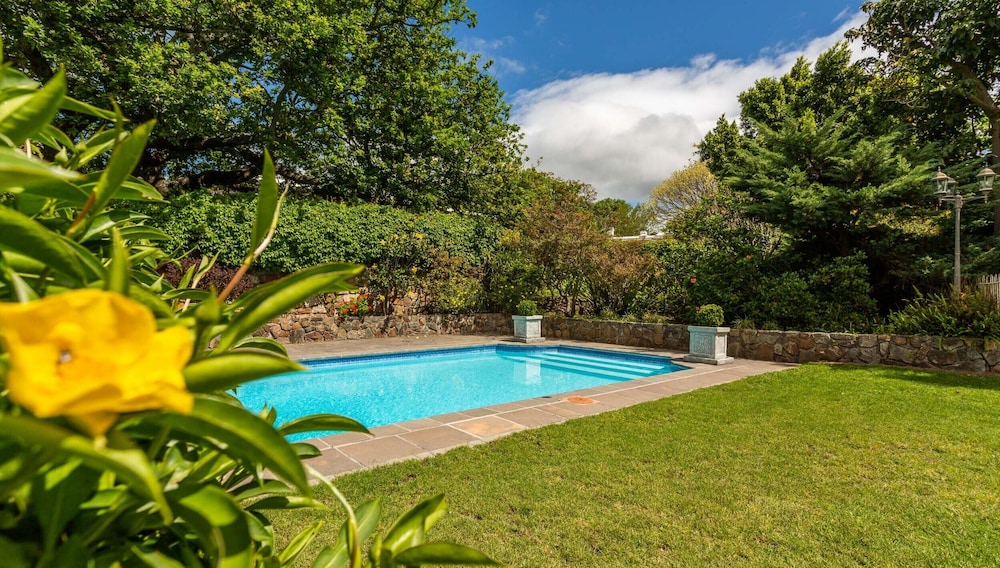 Alphen Lodge Constantia