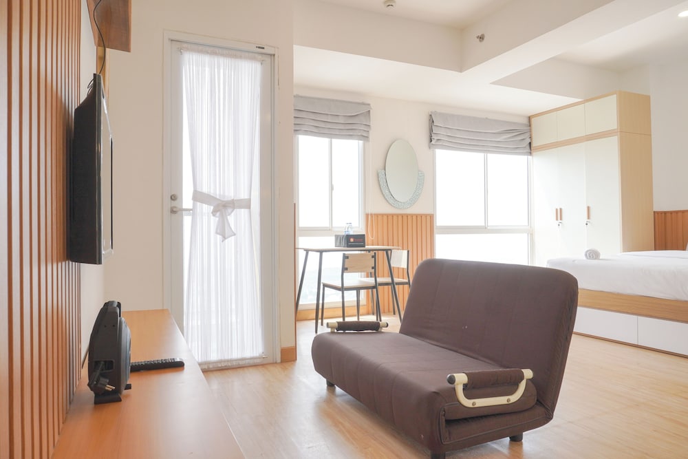 Great Choice And Homey Studio Apartment At Tokyo Riverside Pik 2