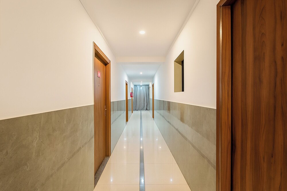 Fabhotel Lime Tree I
