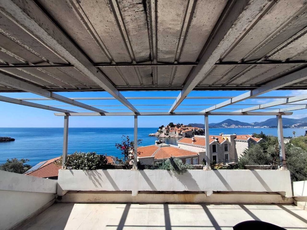 Apartments Andjus