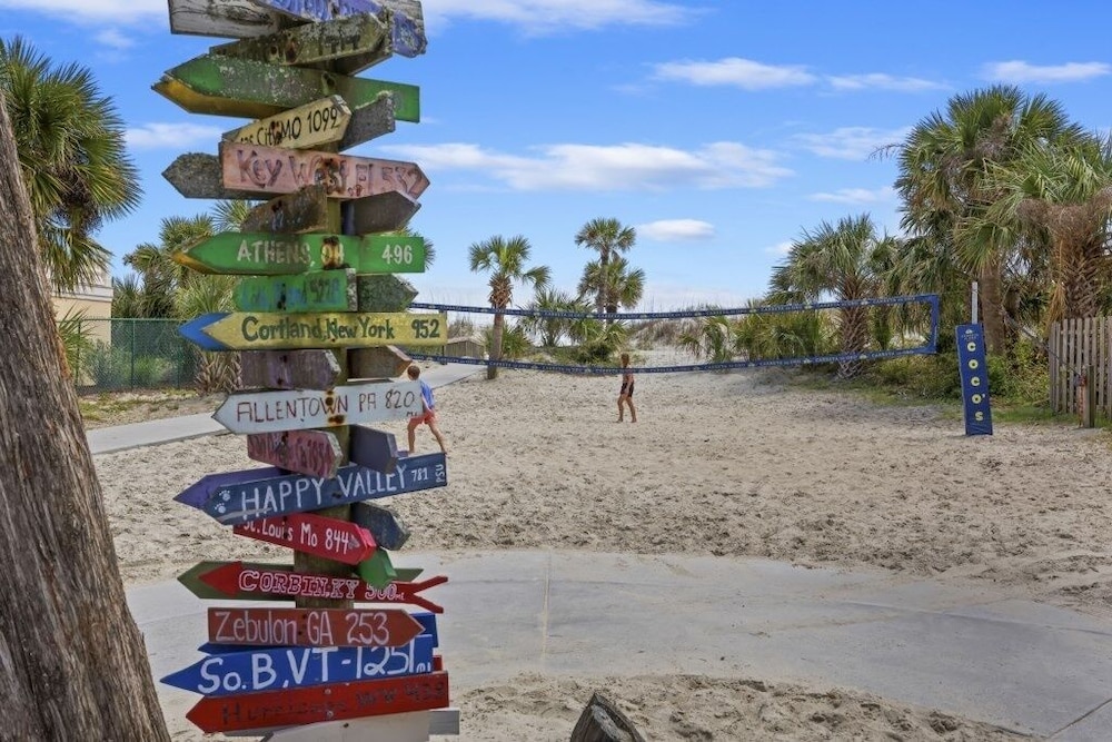 Sandy Beach Escape - Monthly Rates Until 2/28/26! 2 Bedroom Condo