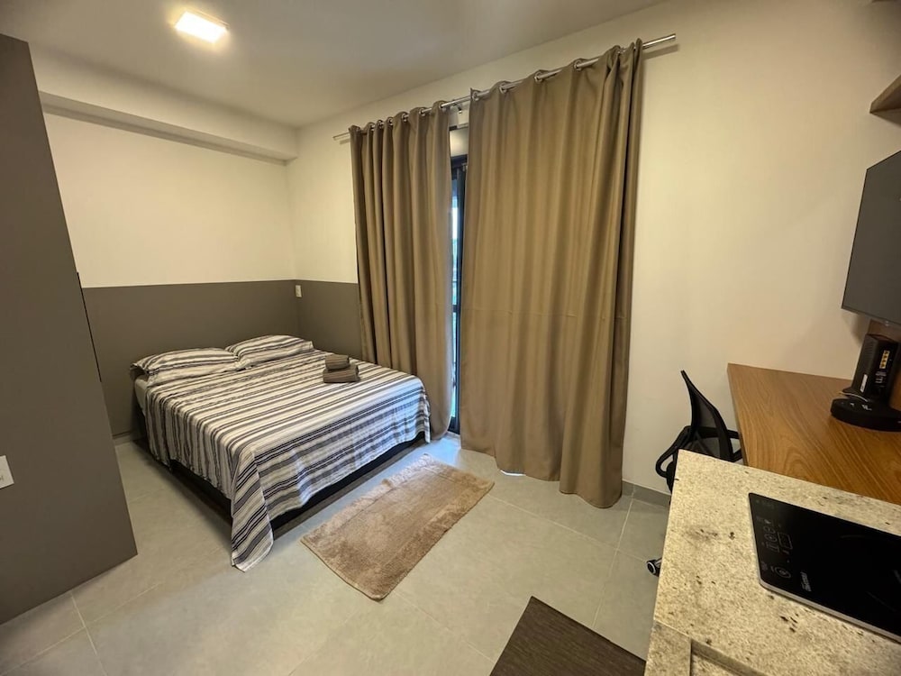 Haus Mitre Residences