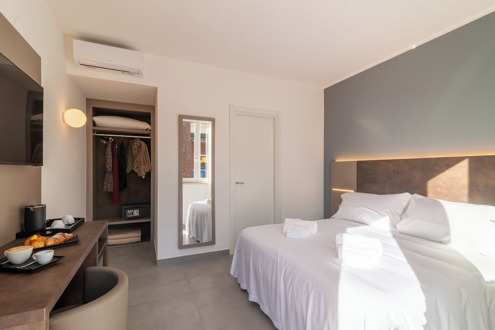 Tiber Suite