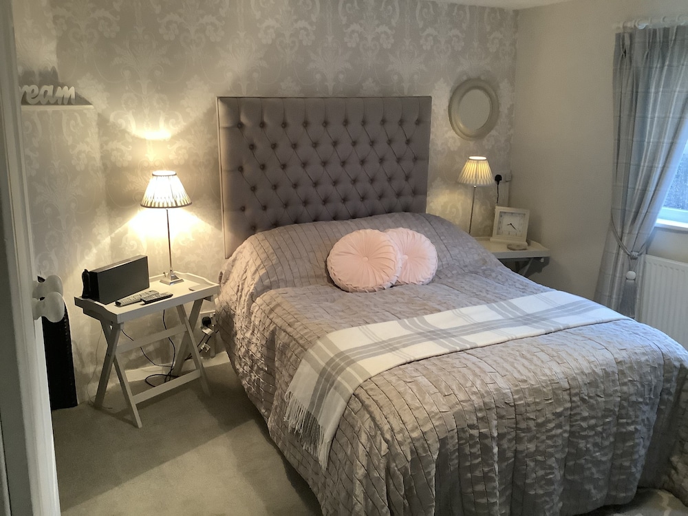 Birtles Farm Bed and Breakfast view 5