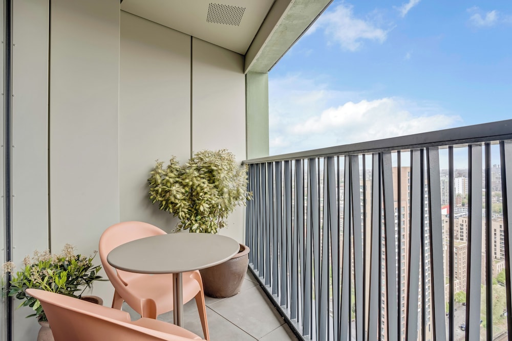 Riverstone Heights