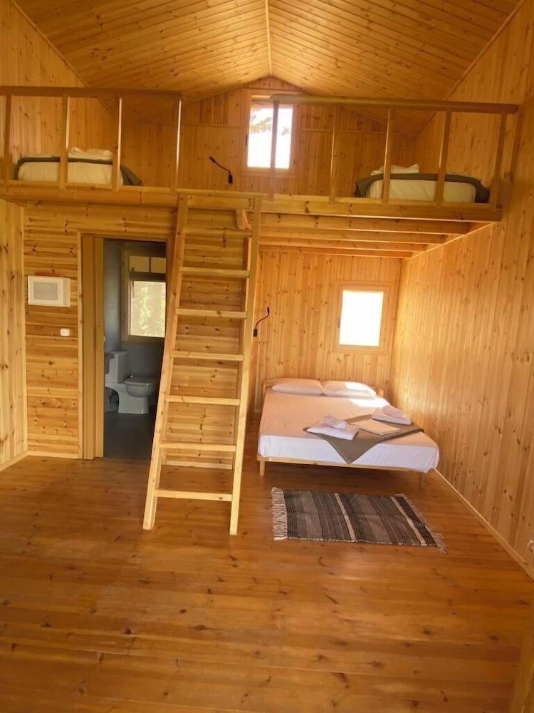 Nirikos Camping