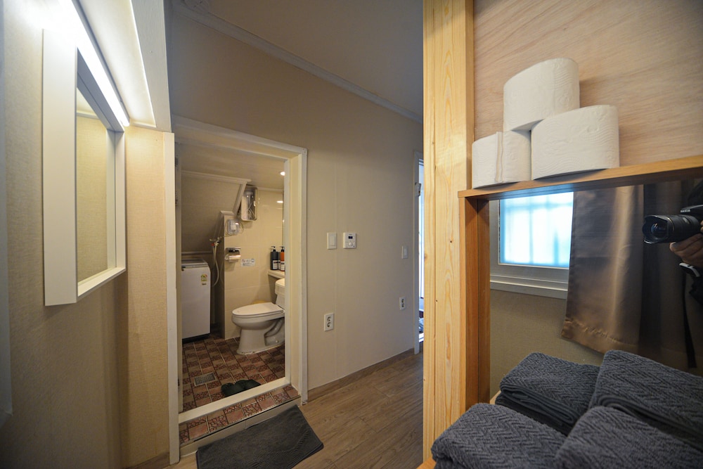 Helloworld guesthouse