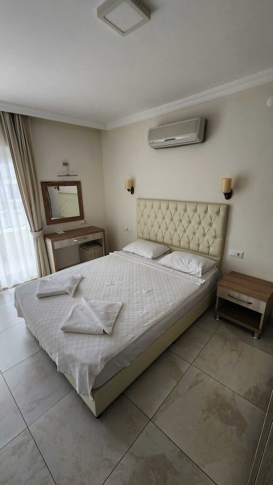 Can Motel view 5