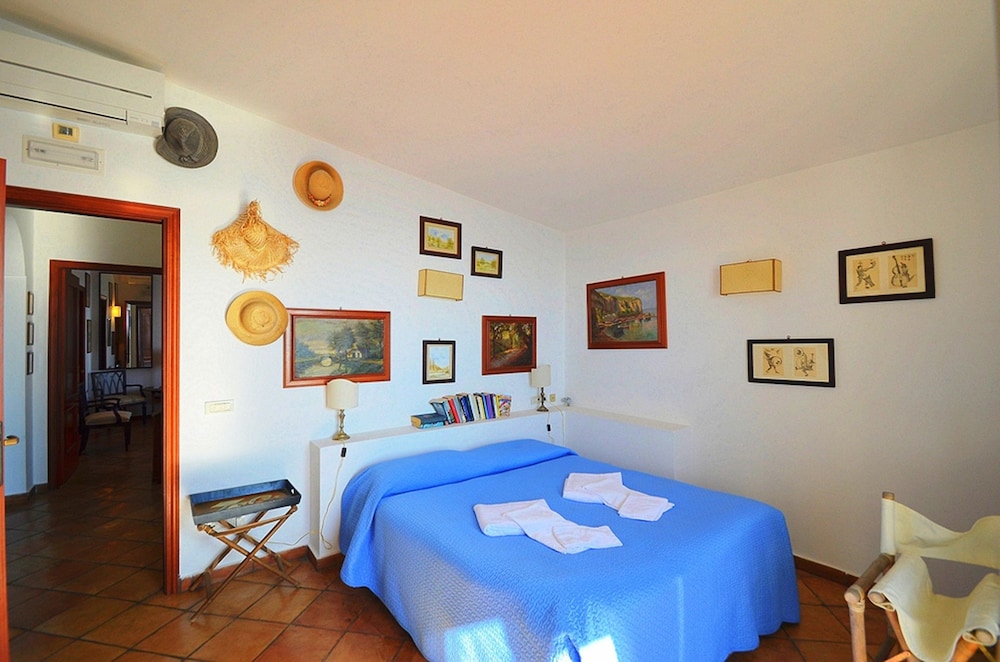 Villa Ulisse photo 2