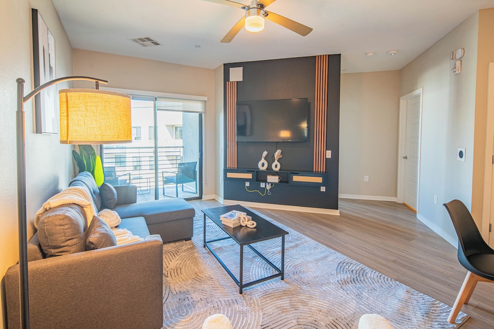 ROVE LIVING/KL - Alta North Central
