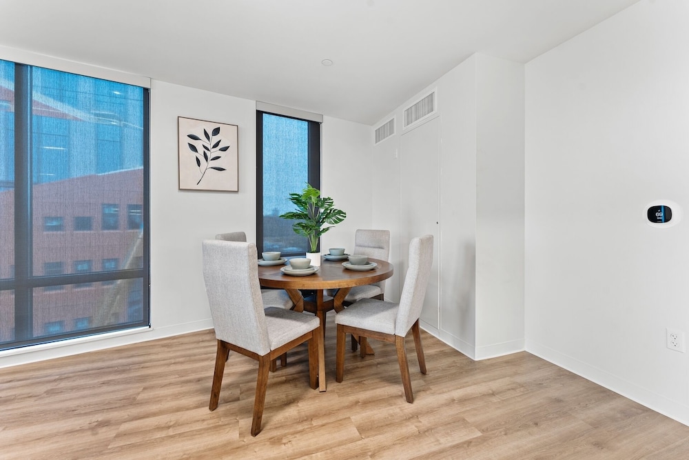 Furnished Apts near Harvard Stadium
