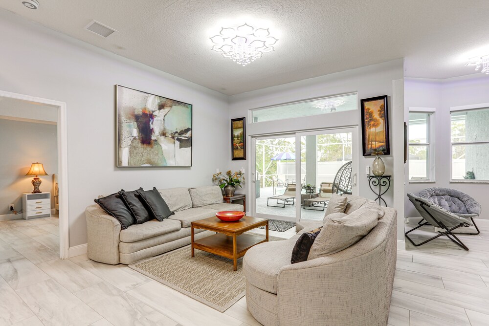 Serene Loxahatchee Vacation Rental w/ Heated Pool! view 4