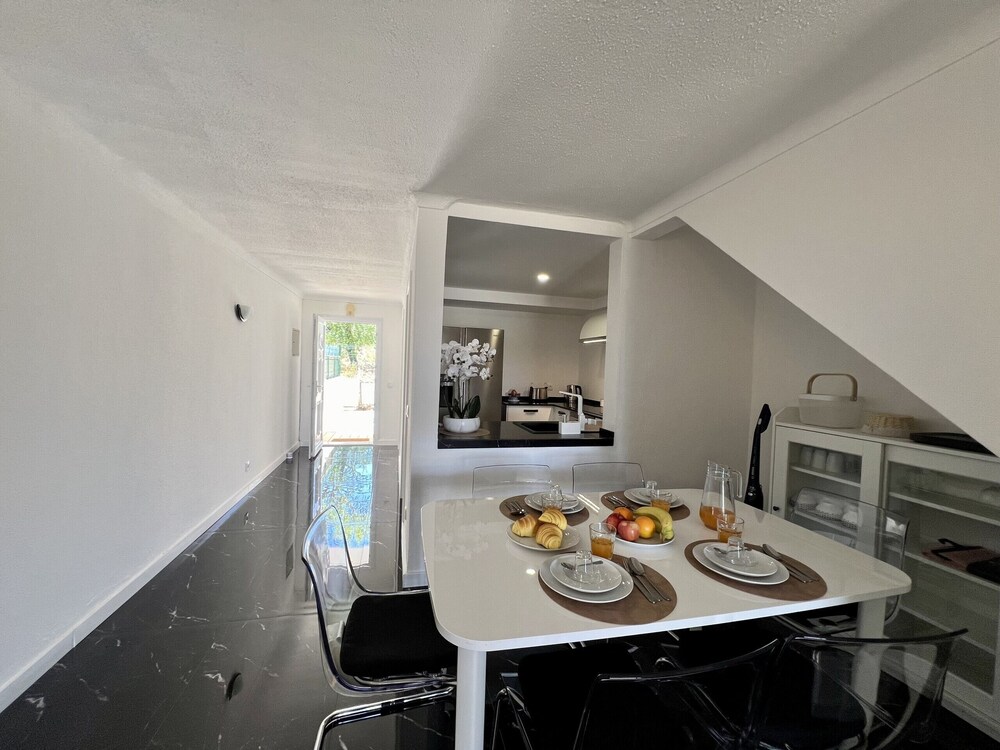 Albufeira Stylish 3 by Homing