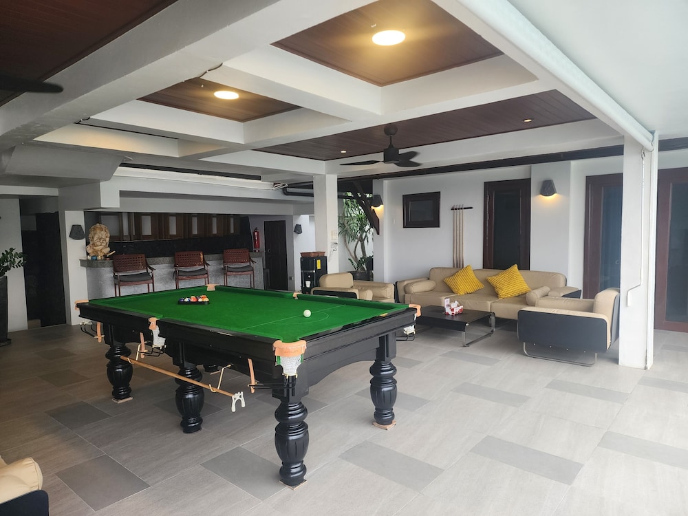Luxury Seaview 6 Bedrooms With Infinity Pool Villa, Private Gym, Superfast Wifi