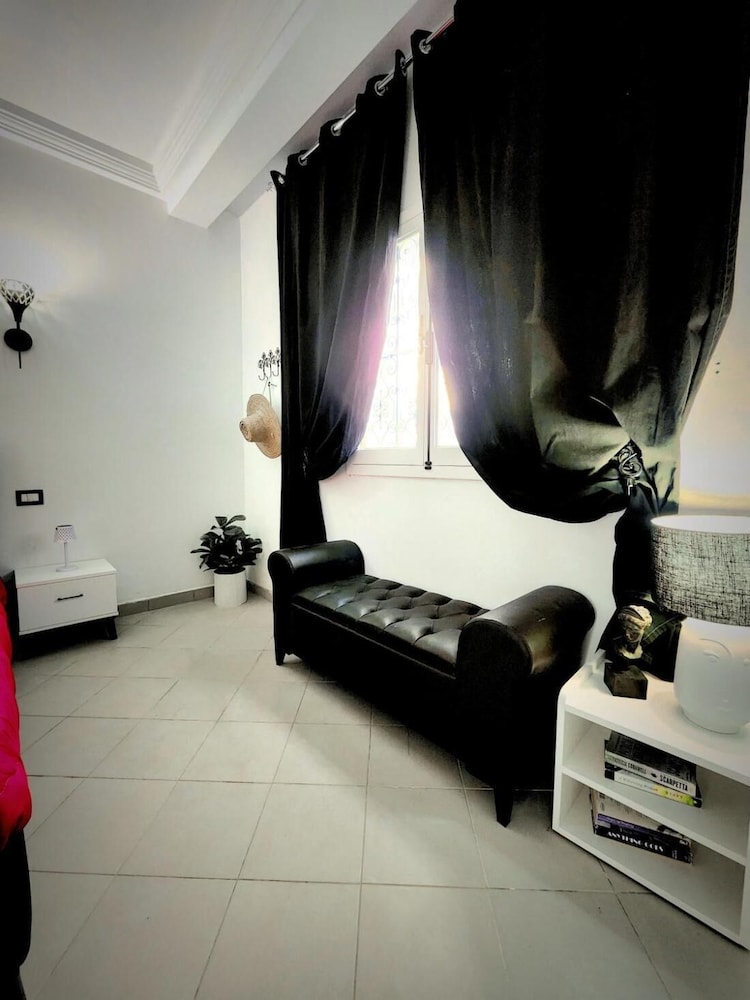 Charming Villa in Midoun, Tunisia With Private Entrance and Stunning Garden View