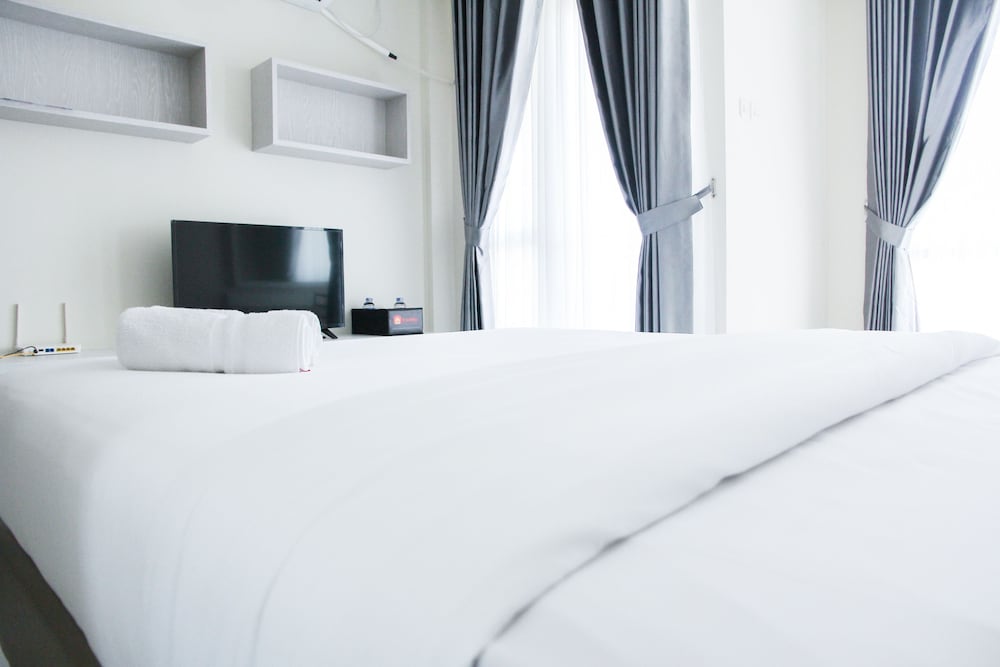 Central Jakarta Minimalist Studio Apartment at Elpis Residence