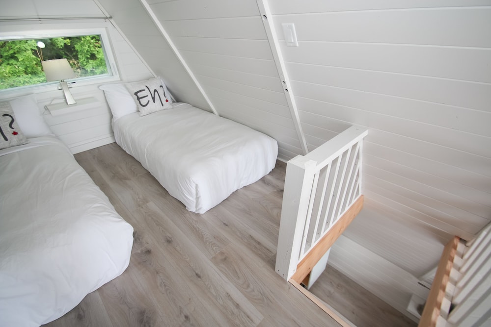 Tofino Vacations - Duffin Cove Oceanfront Lodging - Property Image 39