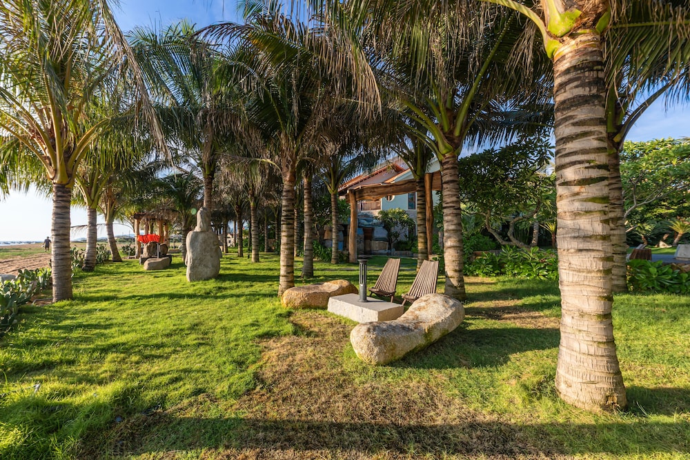 Sun Village Beach Resort