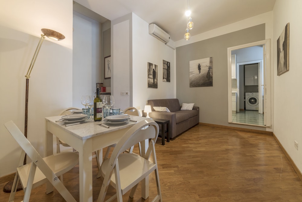 Trastevere & Ponte Sisto Cozy Flat
